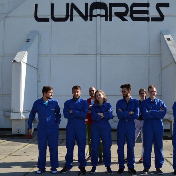 uid_fc75ff465f33aa35202f69b6113a07391566747805739_width_1600_play_0_pos_0_gs_0_height_900